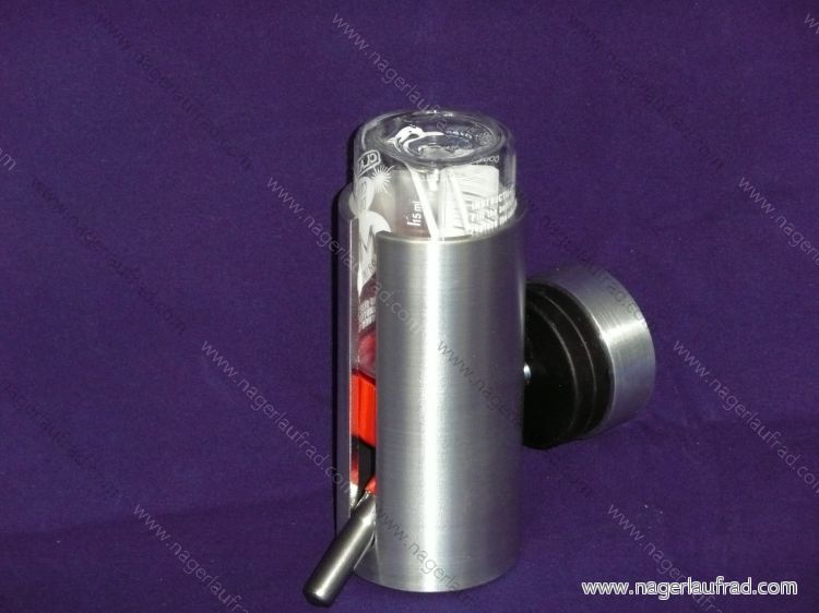 Nagesicherer Aluminium Flaschenhalter für 600 ml Innentränke für